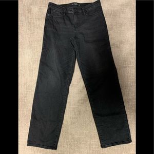 Athleta Sculptek Straight Jean